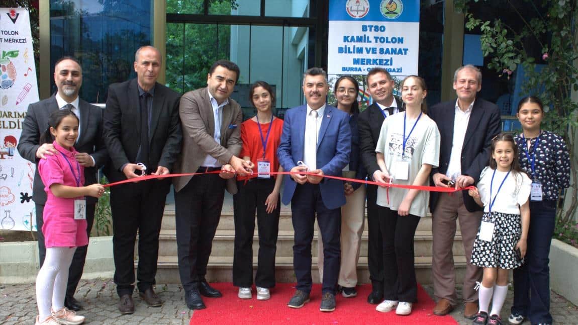 4006 TÜBİTAK Bilim Fuarımız 9 Mayıs Cuma Günü Sn. Metin SEZER'in Katılımlarıyla Açıldı 